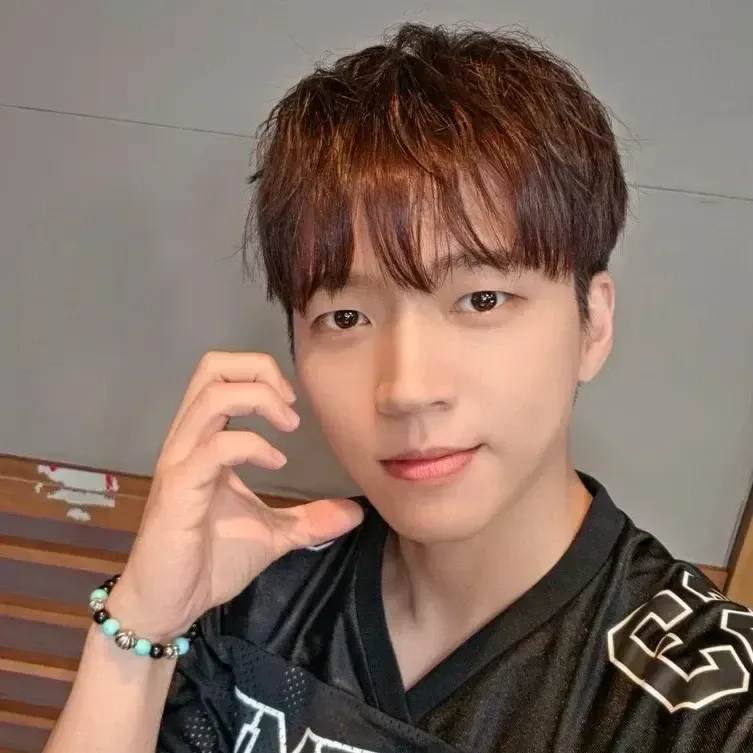 Recent activity shot of Nam Woohyun