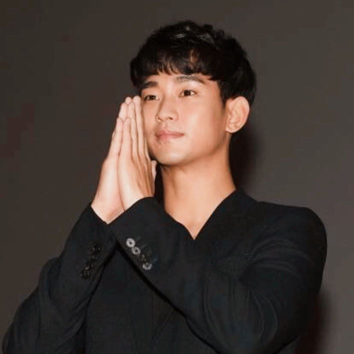 A moment captured by a fan of Kim Soohyun