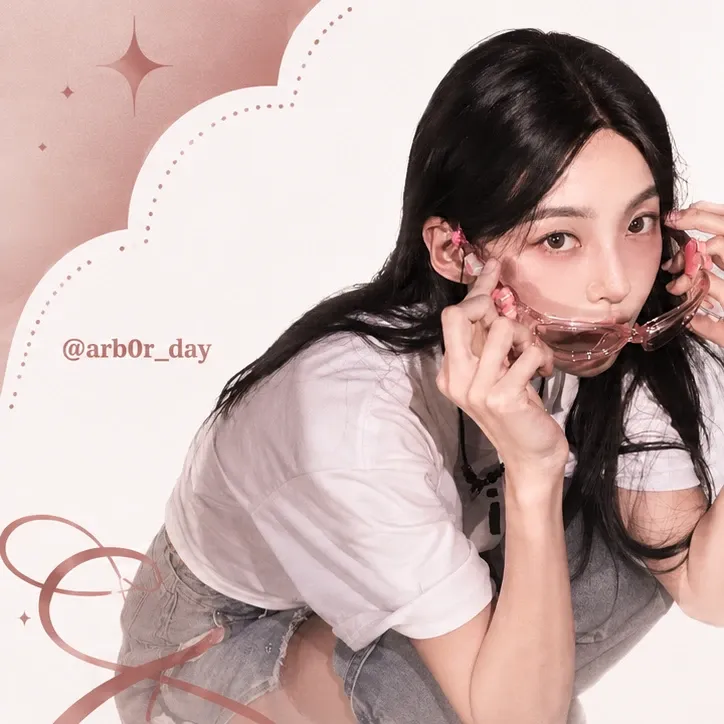 Latest photo of Kim Mingee
