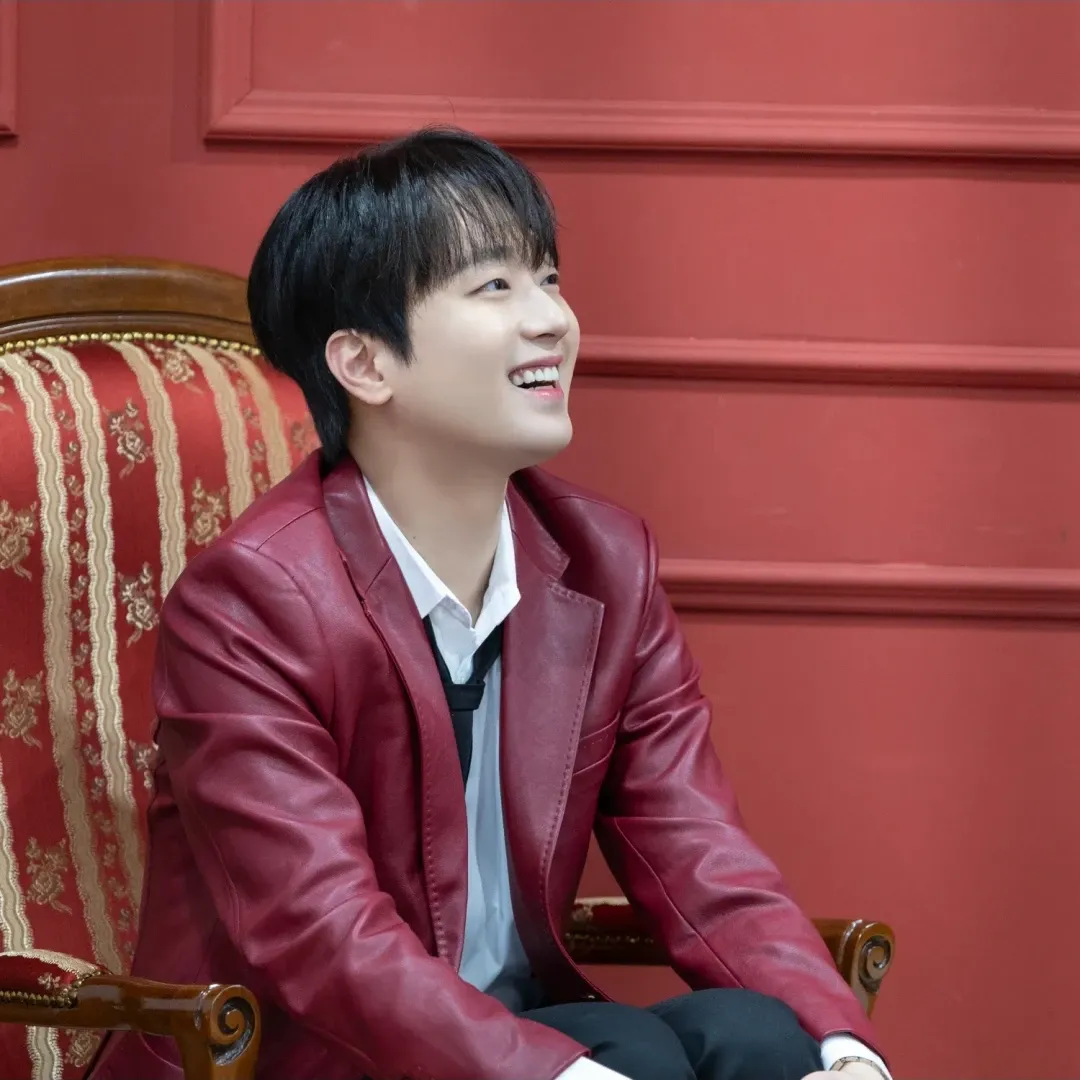 Foto kegiatan terbaru dari Lee Chanwon