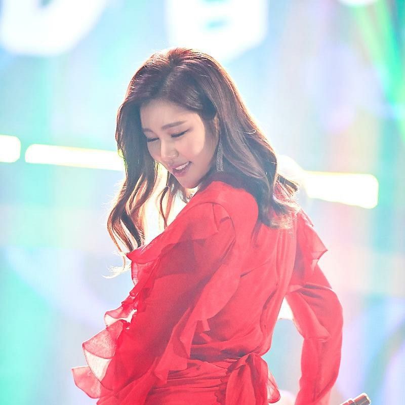 송가인의 최신 사진