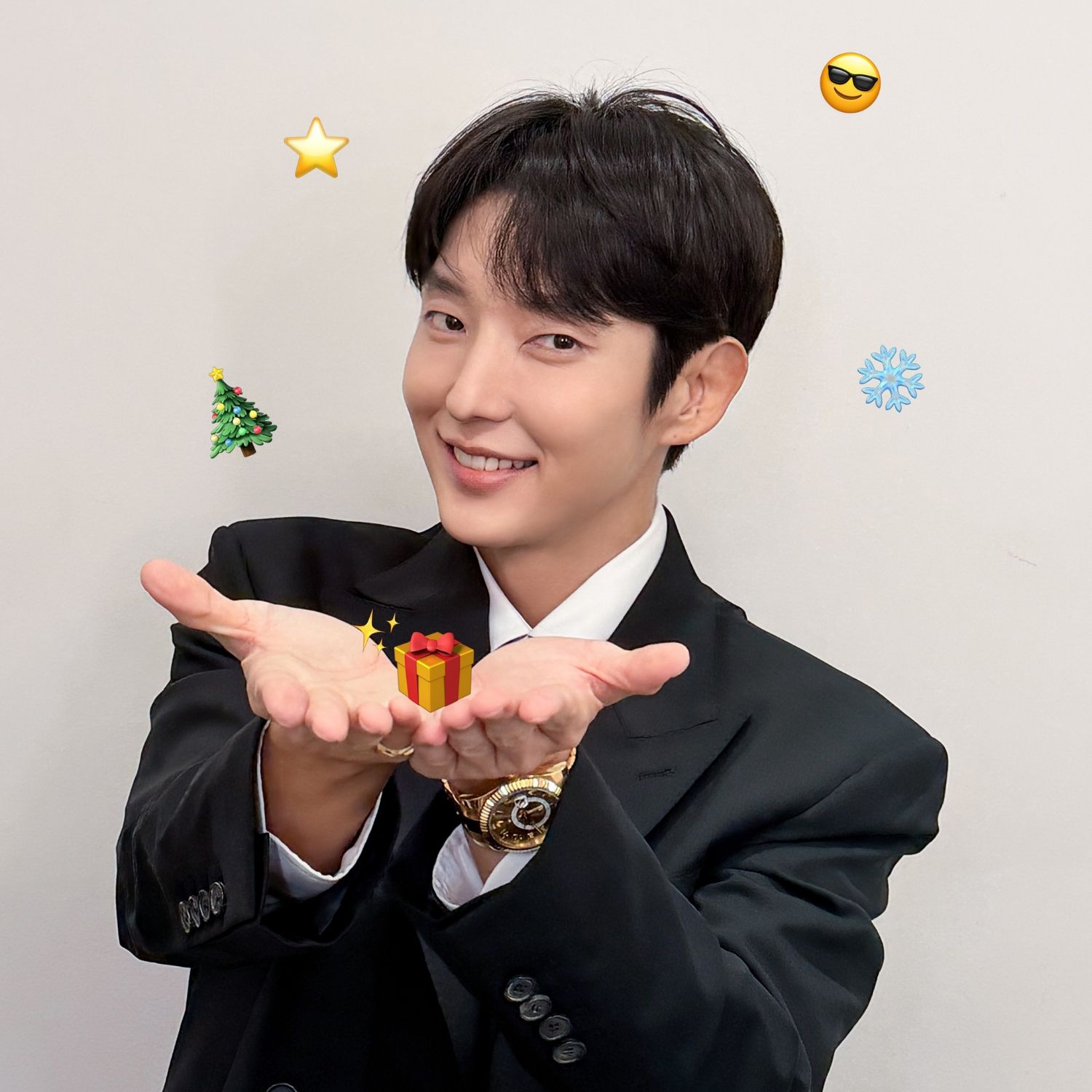 Behind-the-scenes cut of Lee Joongi