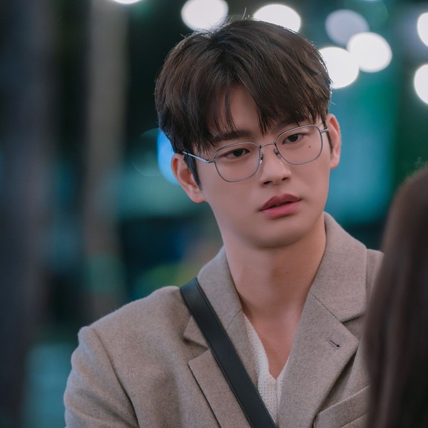 Representative photo of Seo Inguk showing their charm