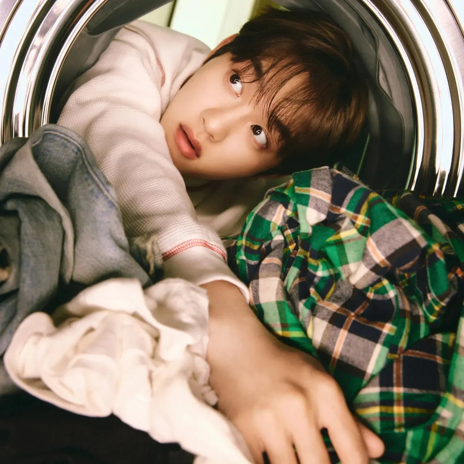 Cuplikan di balik layar dari Doh Kyungsoo (D.O.)