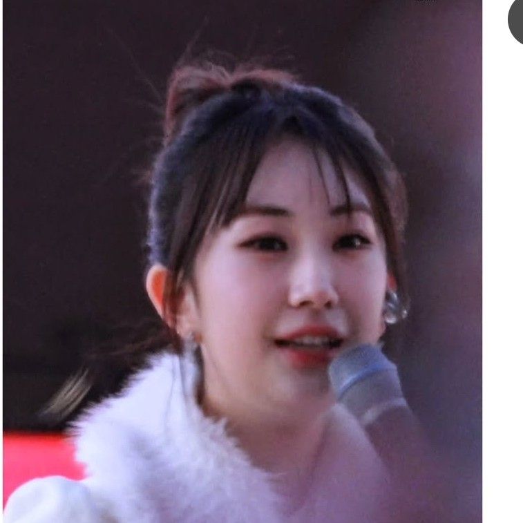 Cuplikan di balik layar dari Jeon Yujin