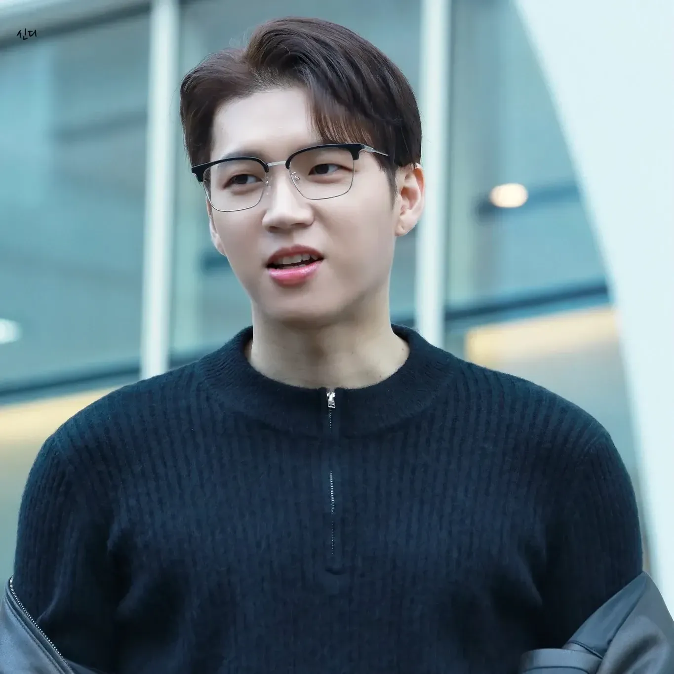 A moment captured by a fan of Nam Woohyun