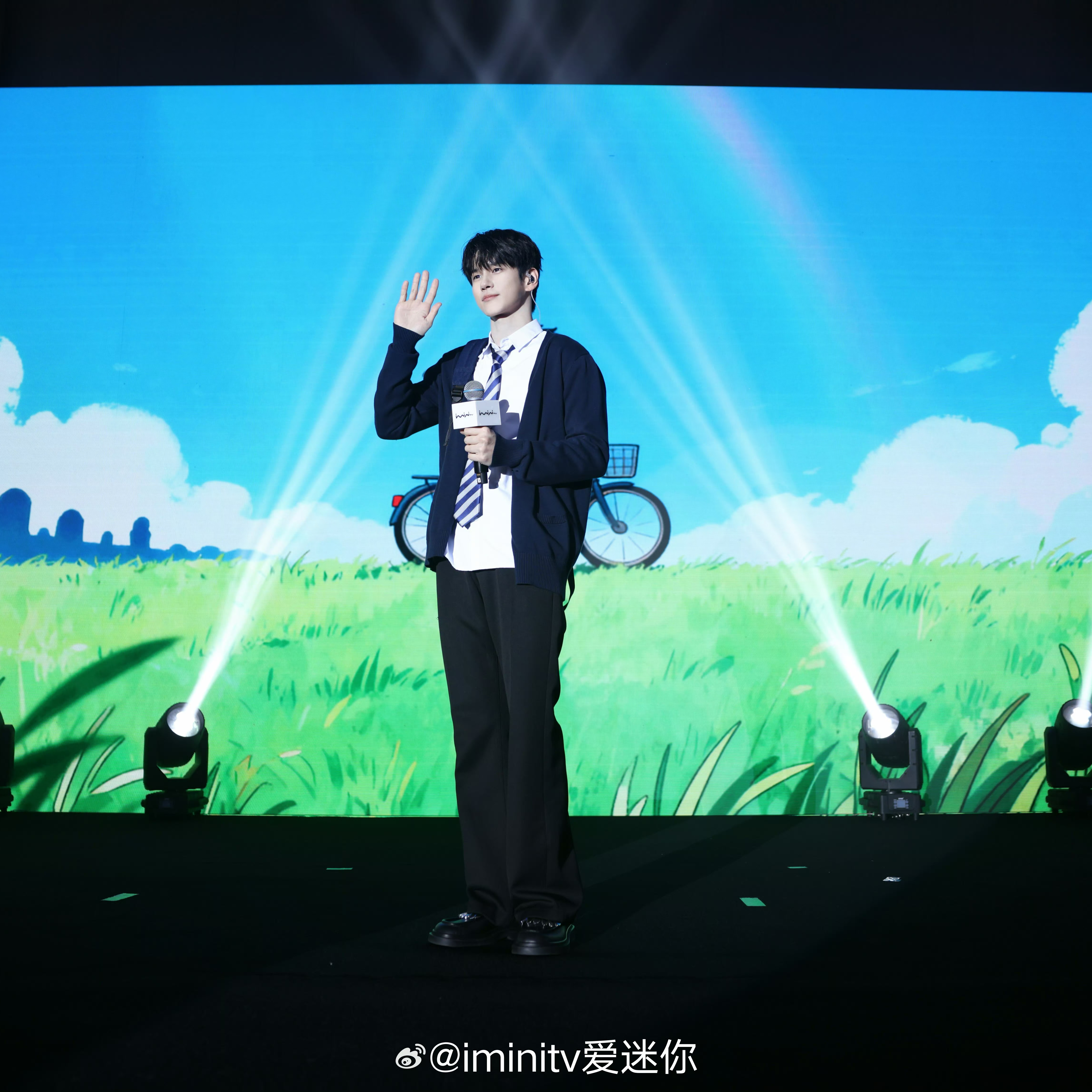 옹성우의 비하인드 컷