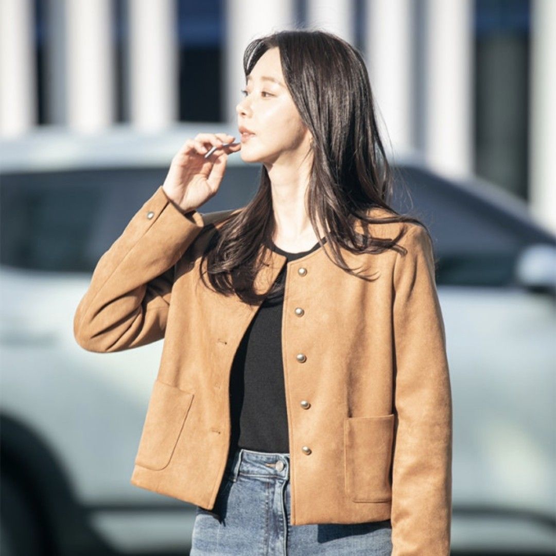 A moment captured by a fan of Lee Joobeen