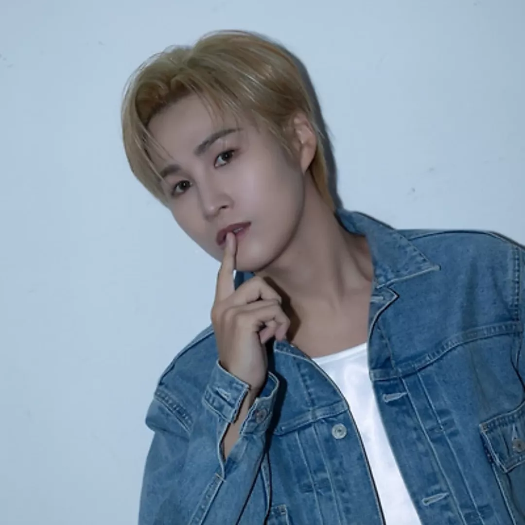 김희재 최근 활동샷