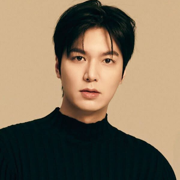 이민호 최근 활동샷