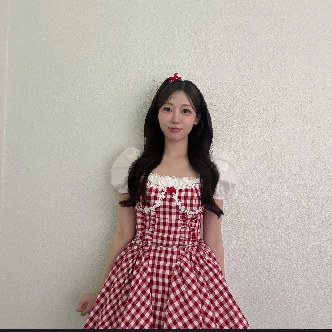Behind-the-scenes cut of Gil Ryeowon