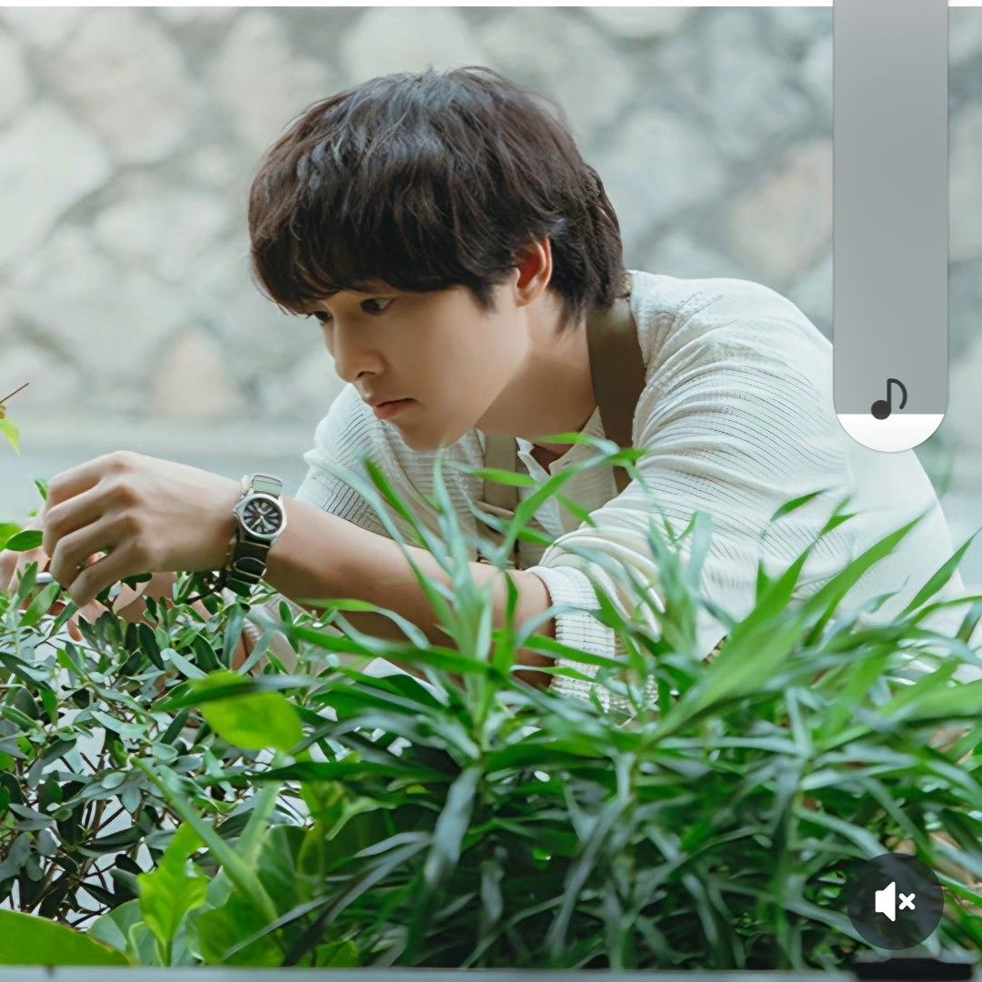 Cuplikan di balik layar dari Song Joongki