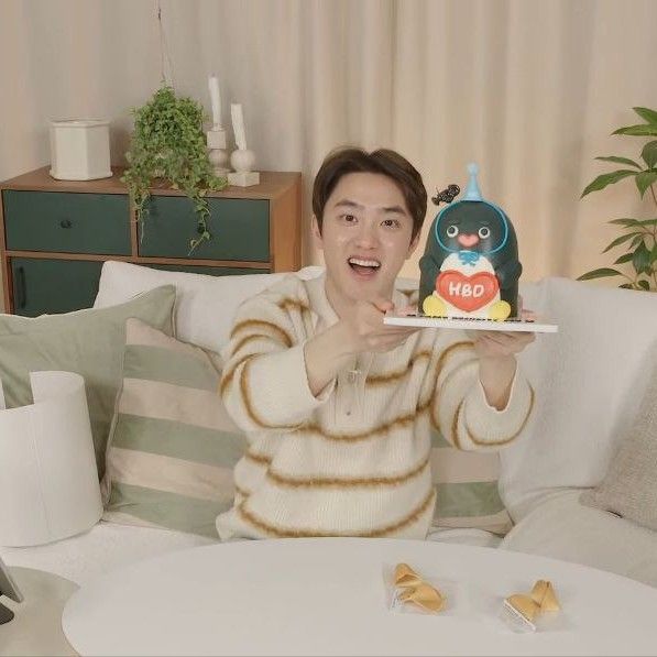 Momen yang diabadikan oleh penggemar Doh Kyungsoo (D.O.)