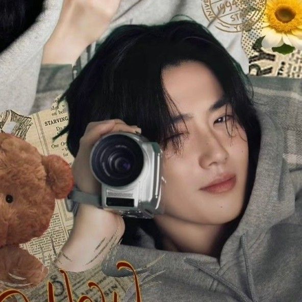 A moment captured by a fan of Suho