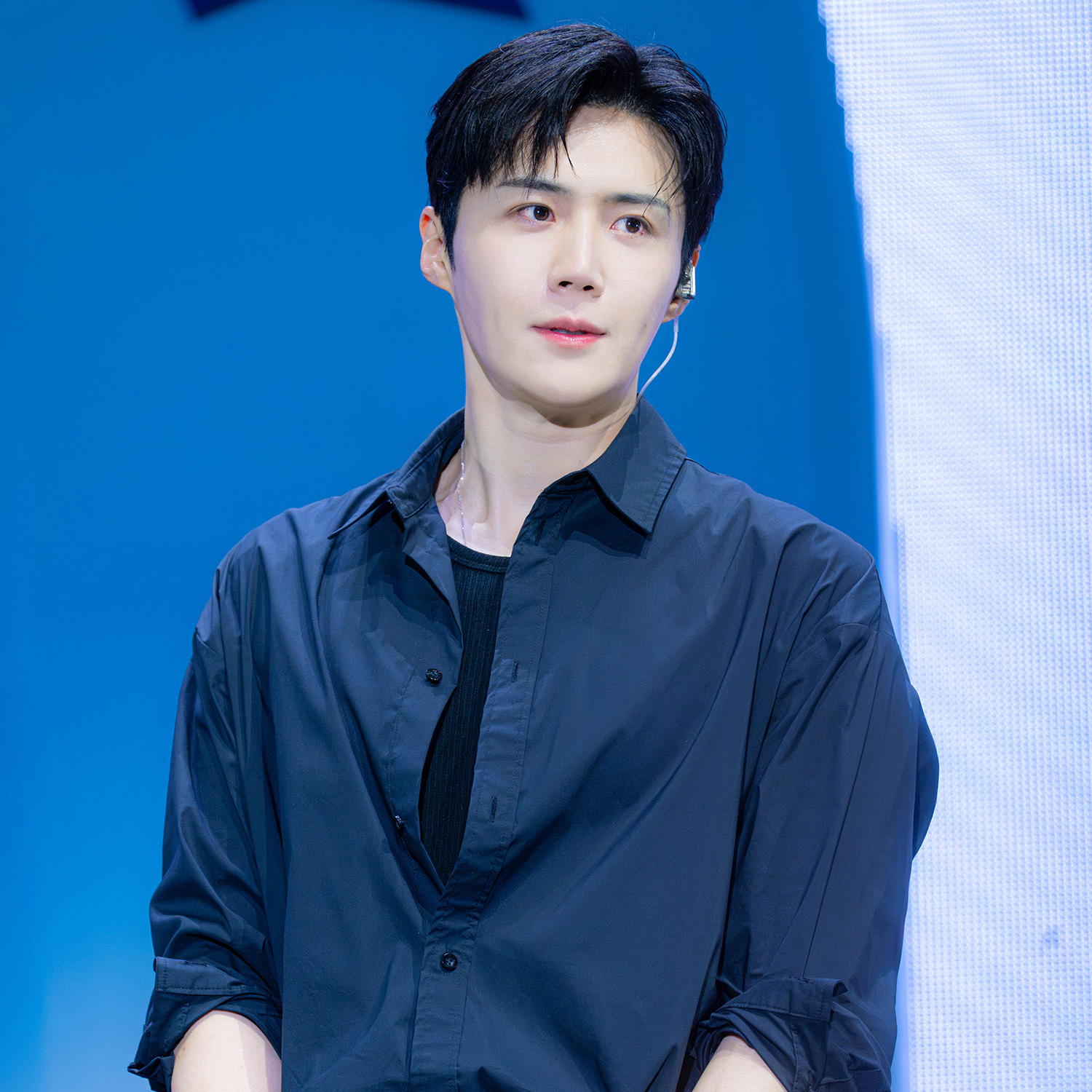 Foto kegiatan terbaru dari Kim Seonho