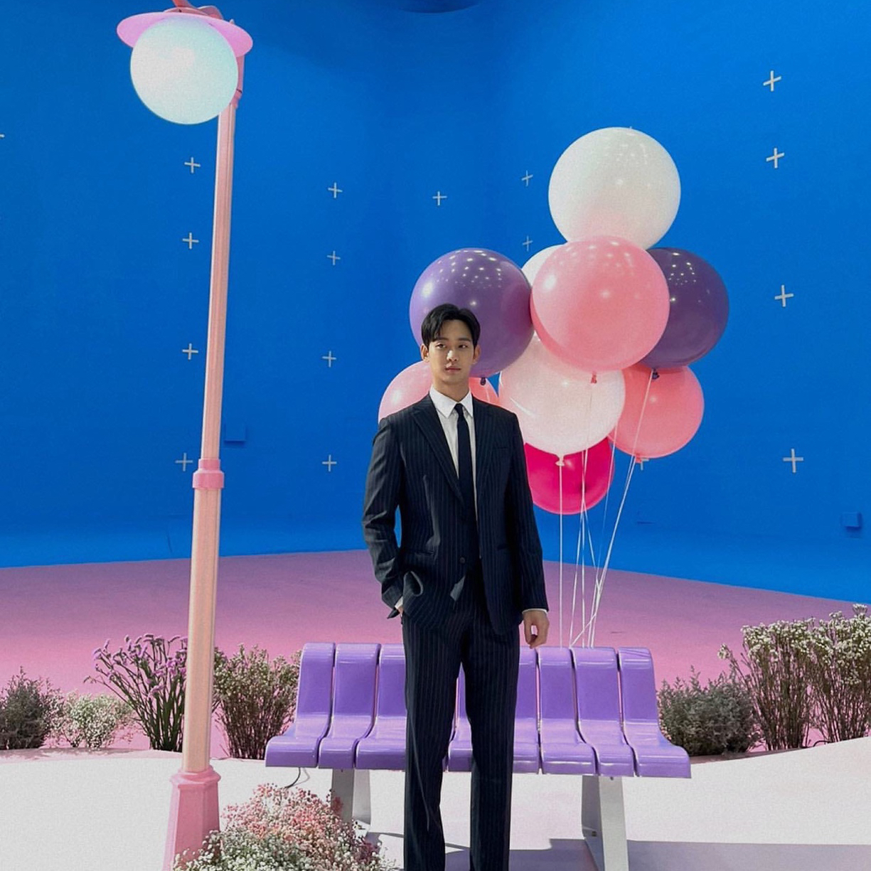 Behind-the-scenes cut of Kim Soohyun