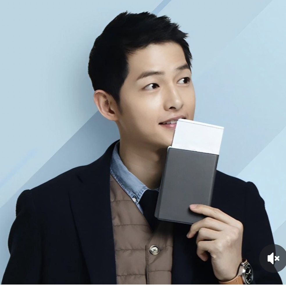 ソン・ジュンギの最新写真