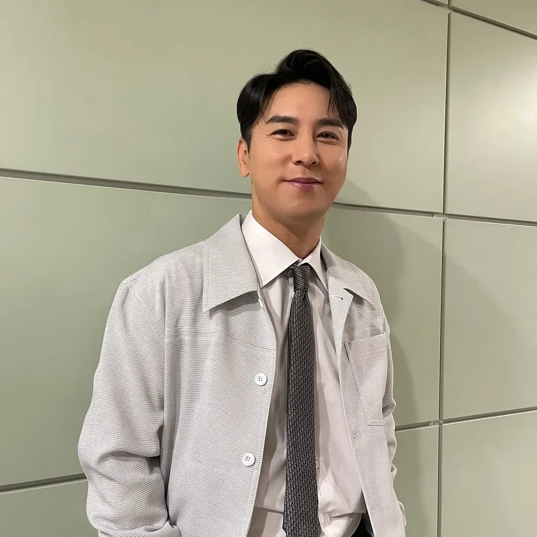 Foto kegiatan terbaru dari Jang Minho