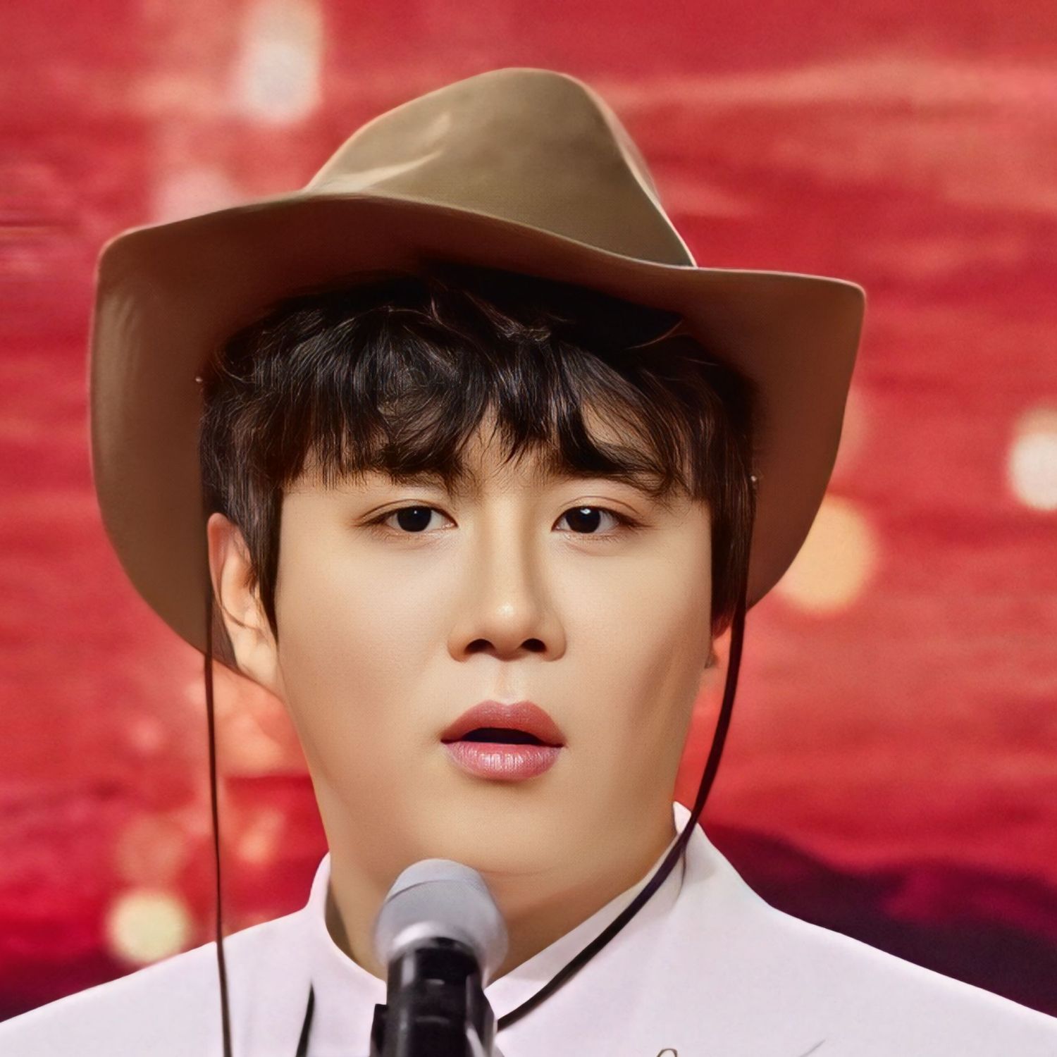 Behind-the-scenes cut of Jin Haesung