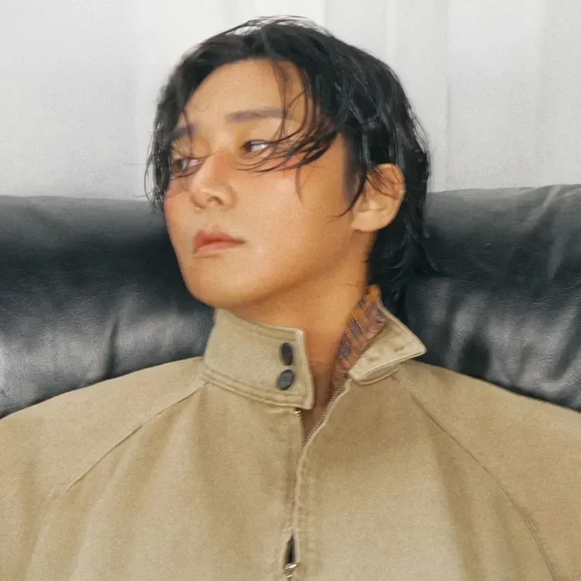 Behind-the-scenes cut of Park Seojoon