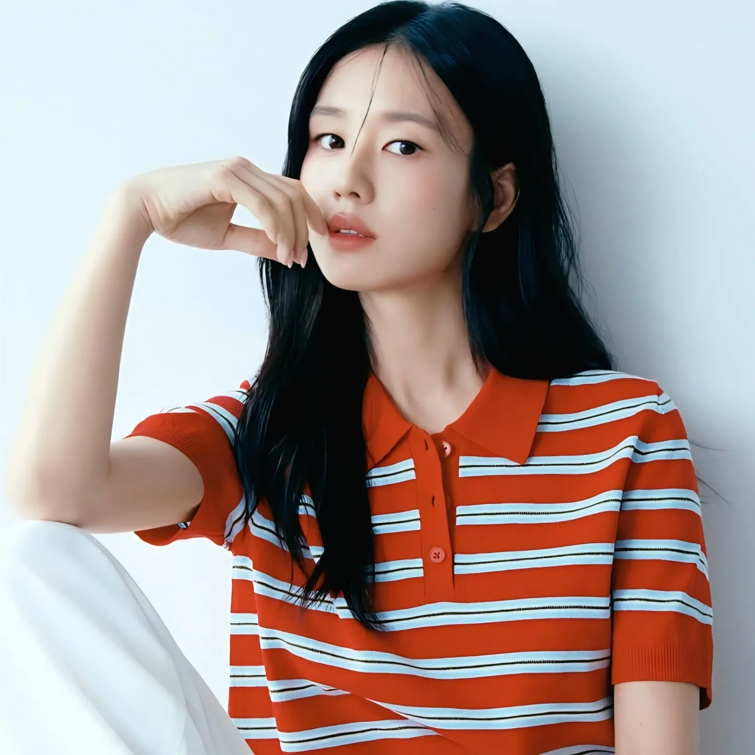 Recent activity shot of Ahn Eunjin