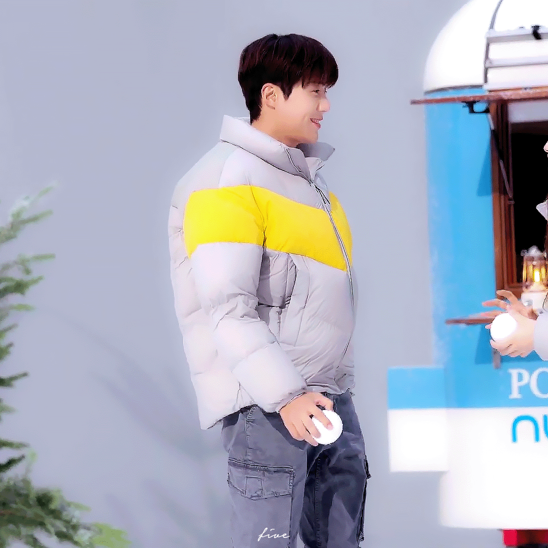 A moment captured by a fan of Kim Seonho