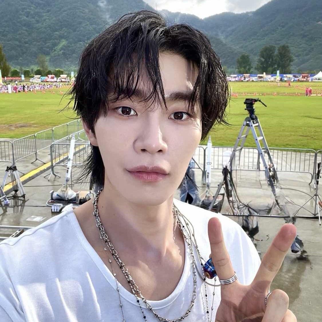 A moment captured by a fan of Kim Jaeyoung