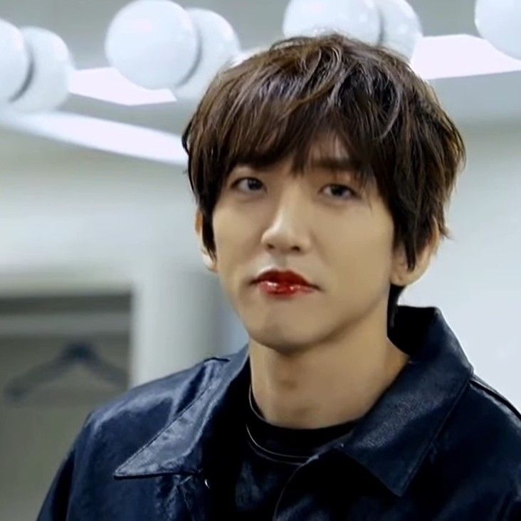 Latest photo of Lee Seungyoon