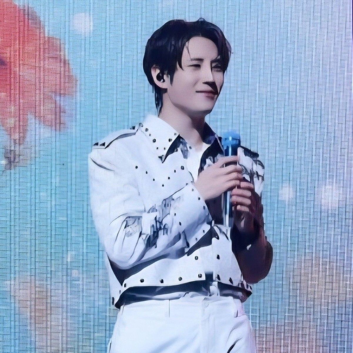 金俊賢的最新照片