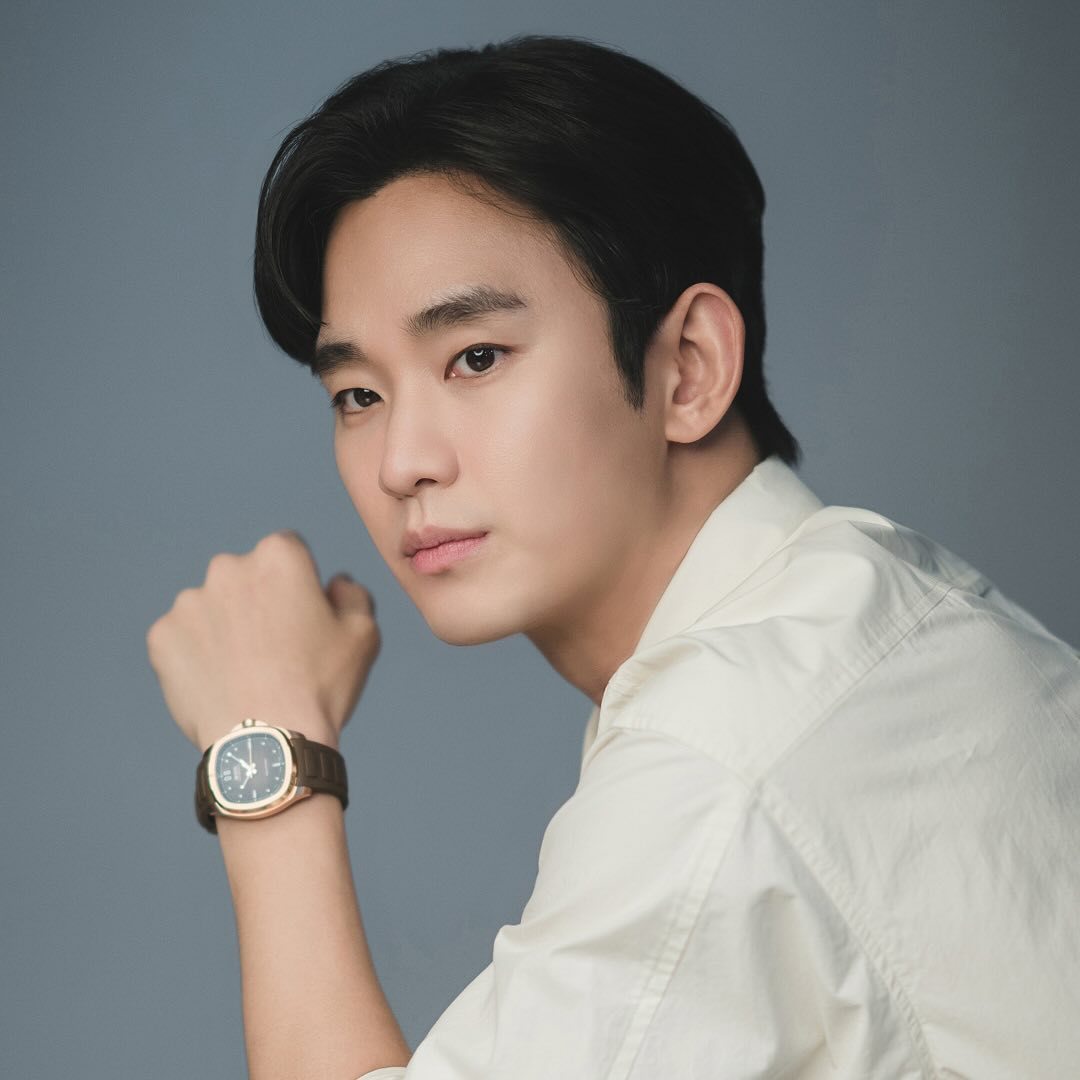 Recent activity shot of Kim Soohyun