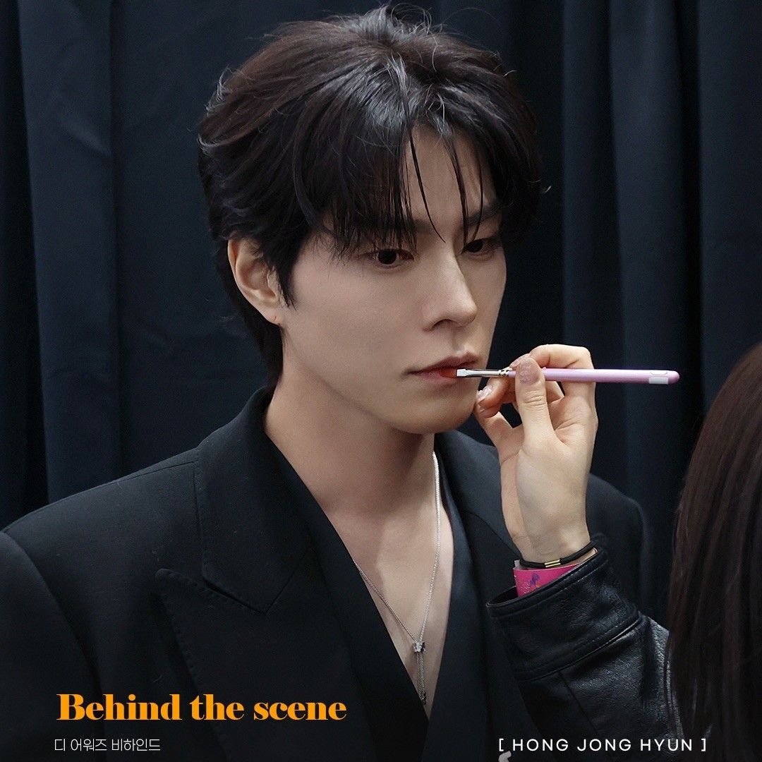 Latest photo of Hong Jonghyun