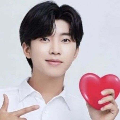 Momen yang diabadikan oleh penggemar Lim Youngwoong