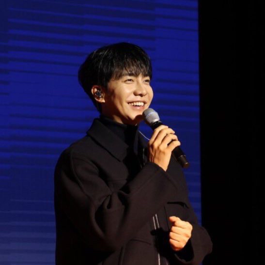 ファンが撮影したイ・スンギの瞬間