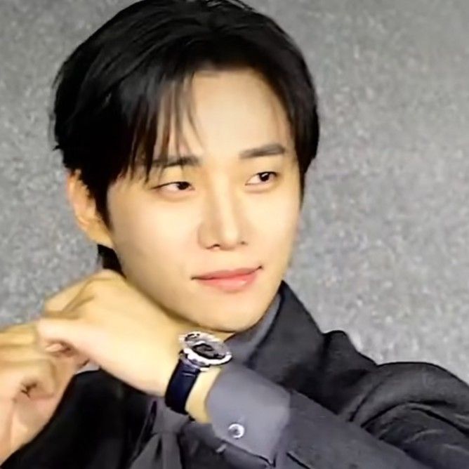 Latest photo of Lee Junho