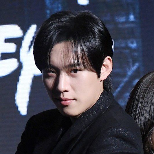 A moment captured by a fan of Kim Sungcheol