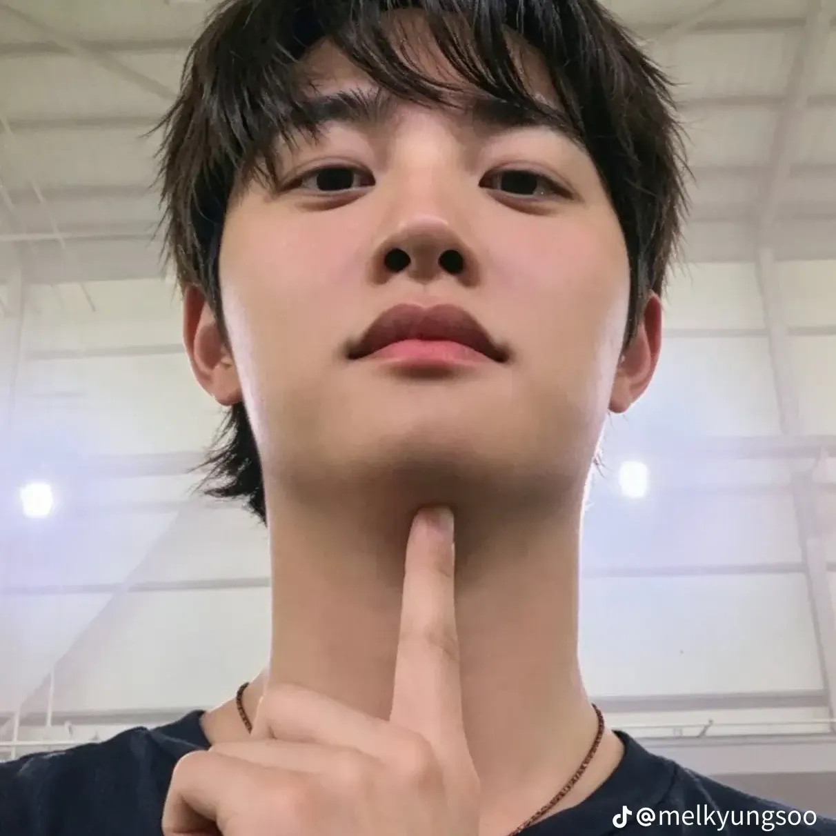 도경수 (디오)의 비하인드 컷