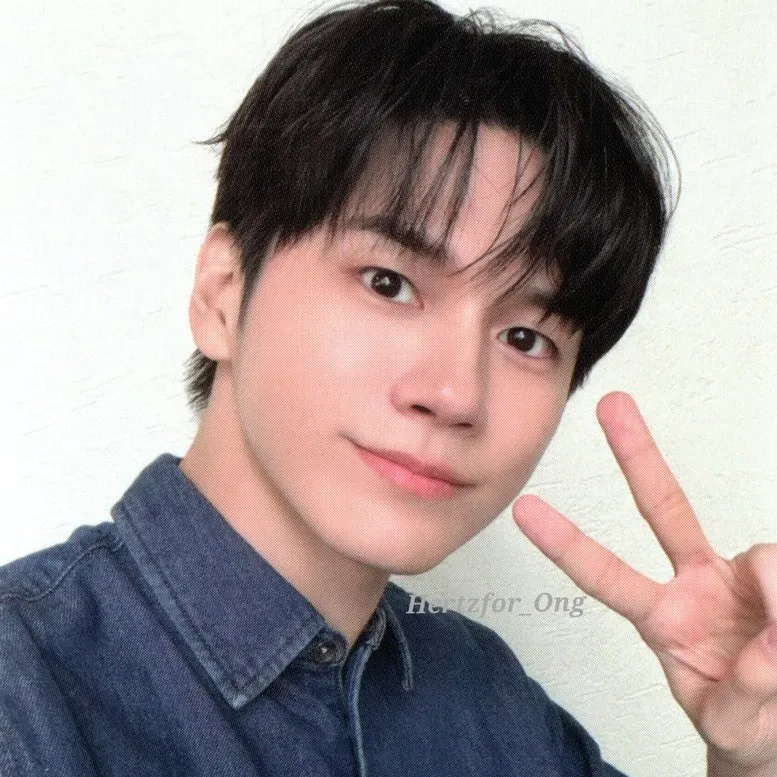 옹성우 최근 활동샷