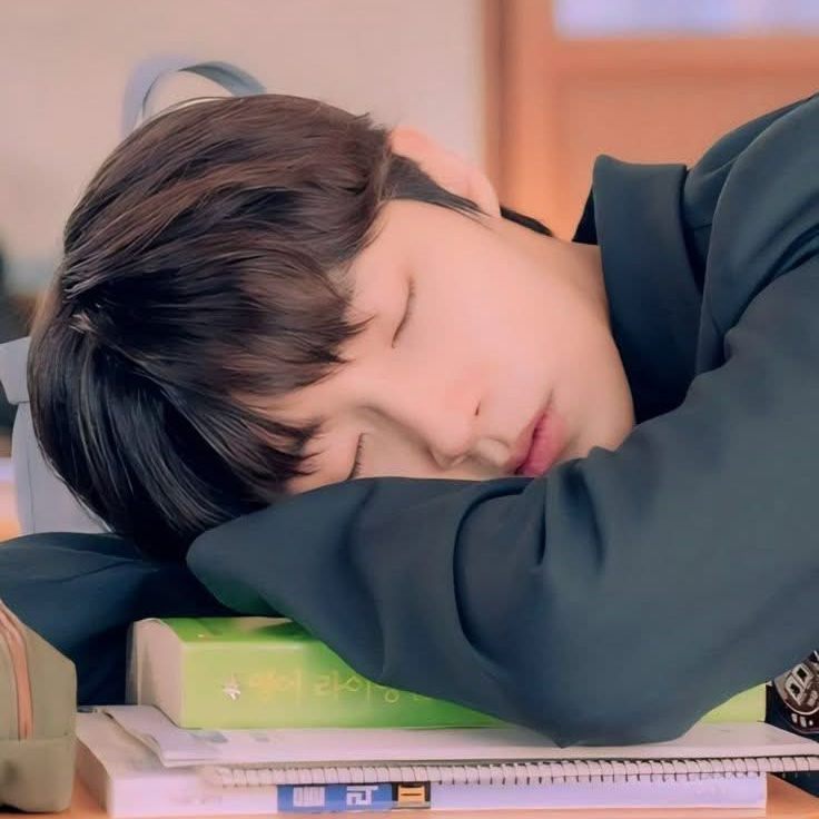 Recent activity shot of Hwang Inyoup