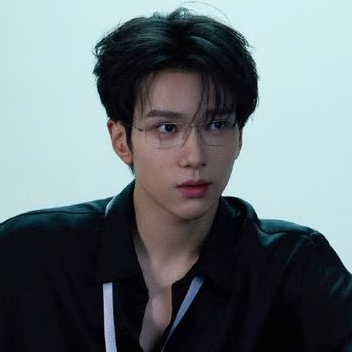 Latest photo of Yu Chengen