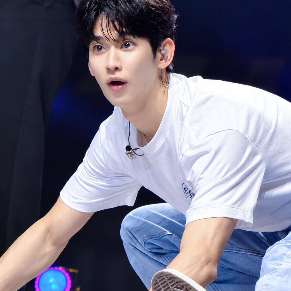 A moment captured by a fan of Kim Soohyun