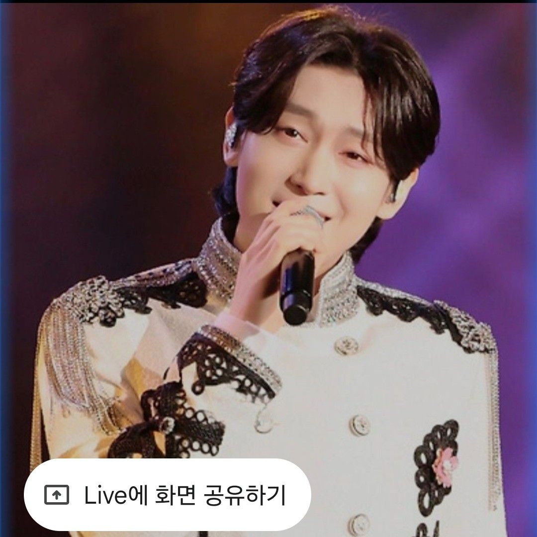 Behind-the-scenes cut of Kim Yongbin