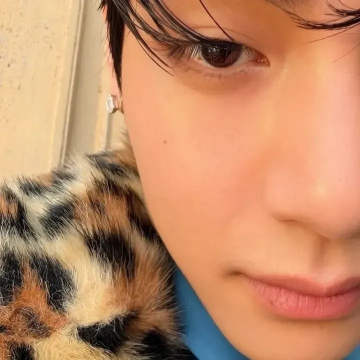 A moment captured by a fan of Kim Taehyung (V)