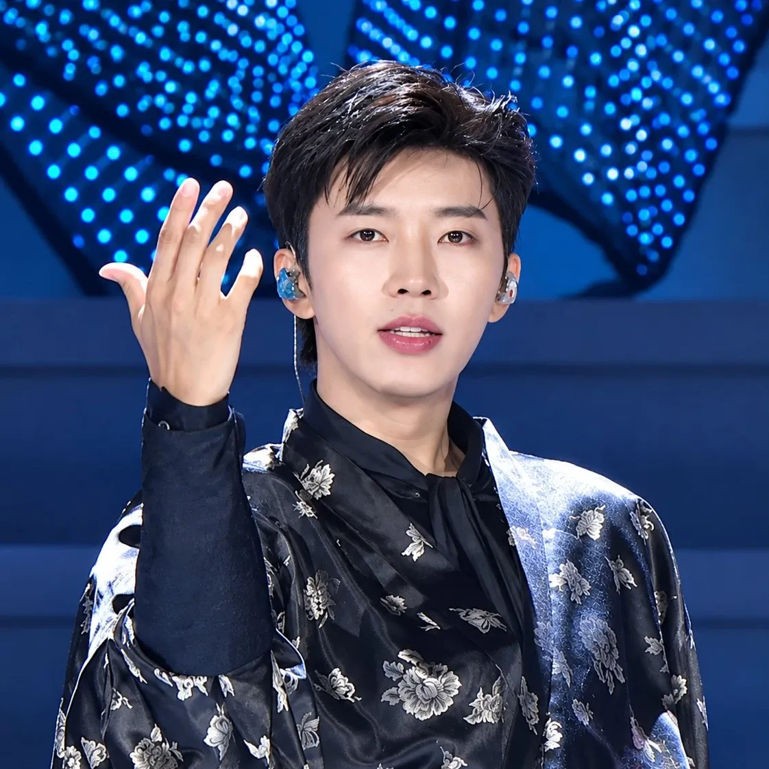Momen yang diabadikan oleh penggemar Lim Youngwoong
