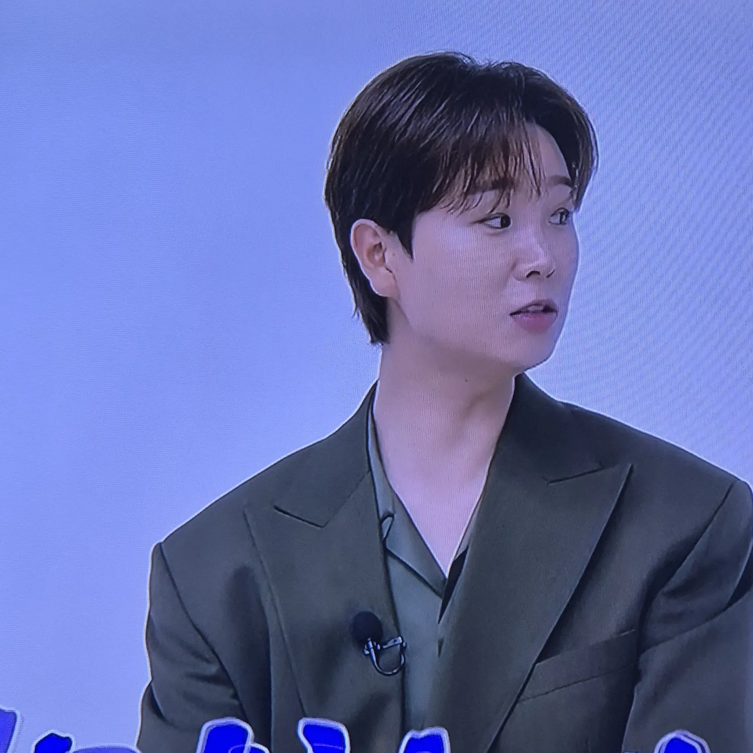 Behind-the-scenes cut of Song Minjun