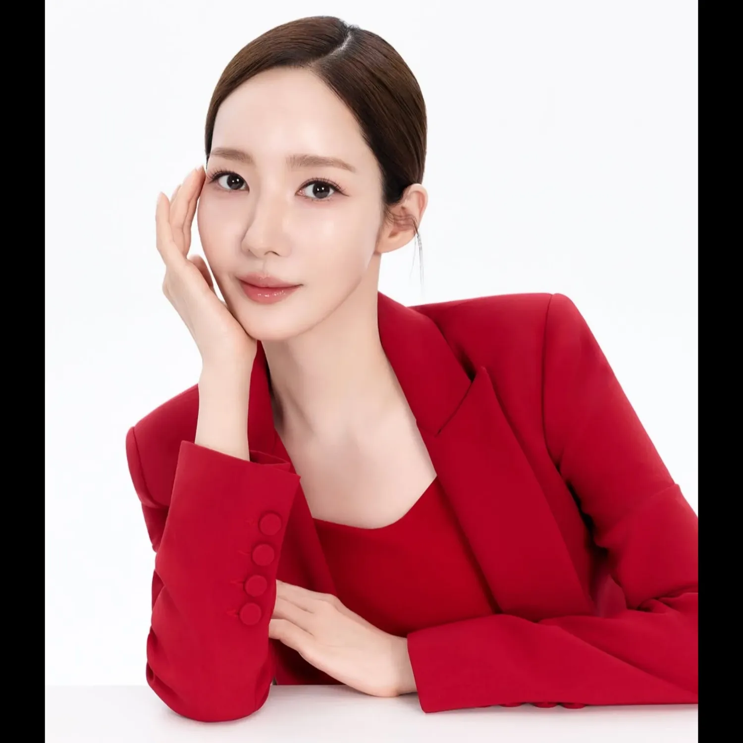 Recent activity shot of Park Minyoung