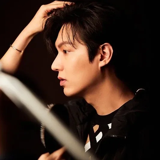 Latest photo of Lee Minho