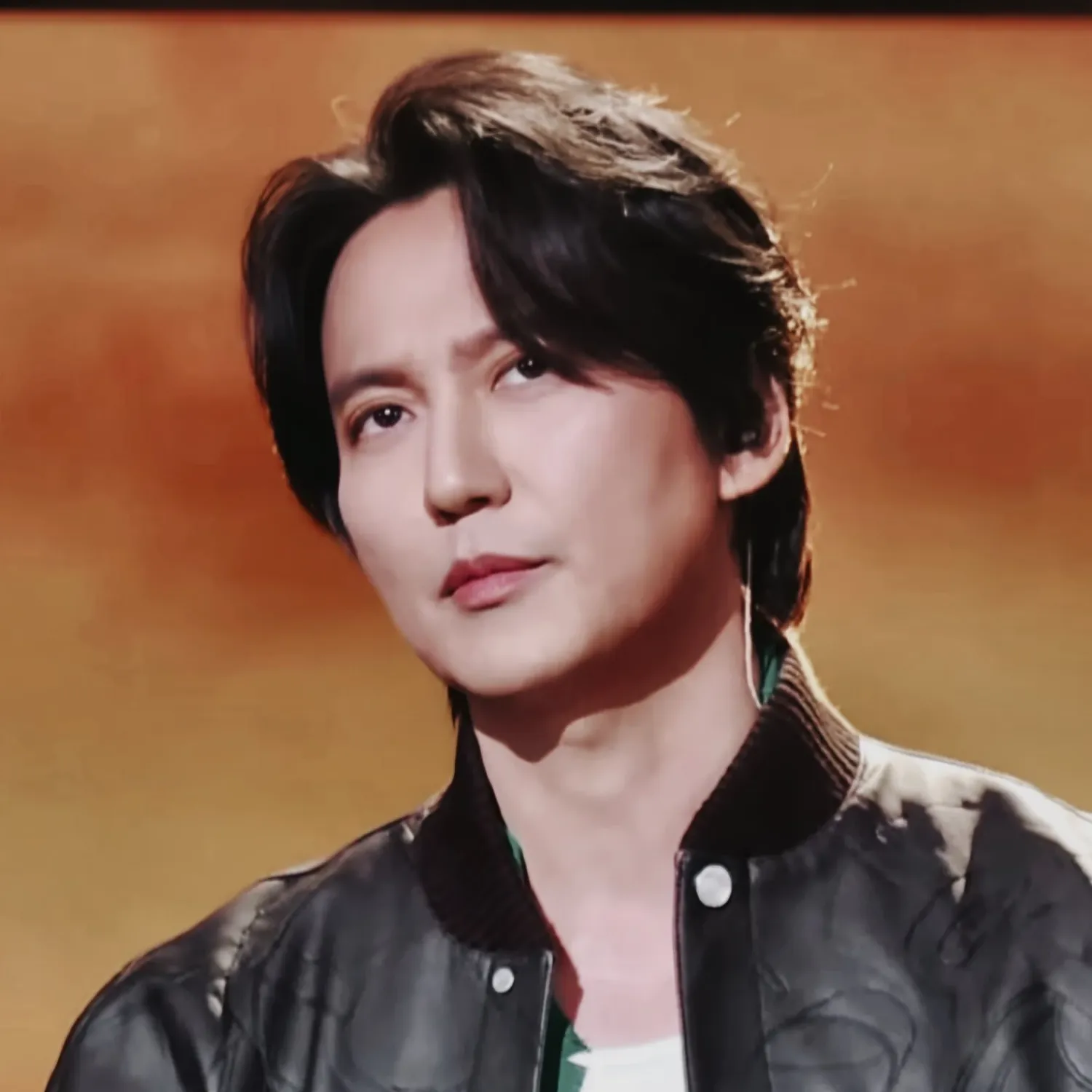 Behind-the-scenes cut of Kim Namgil