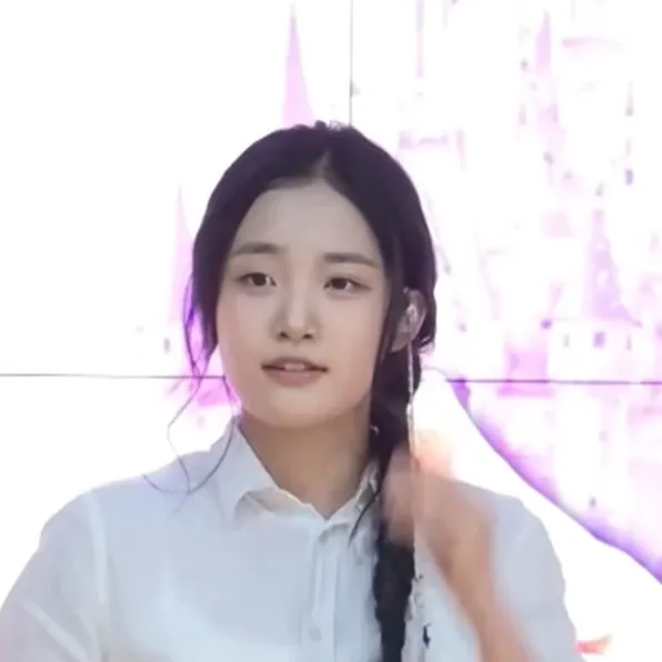 Cuplikan di balik layar dari Kim Taeyeon