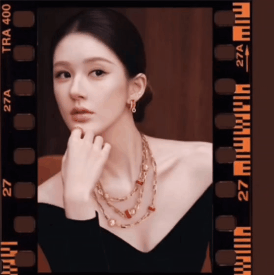 Behind-the-scenes cut of Zhao Lusi