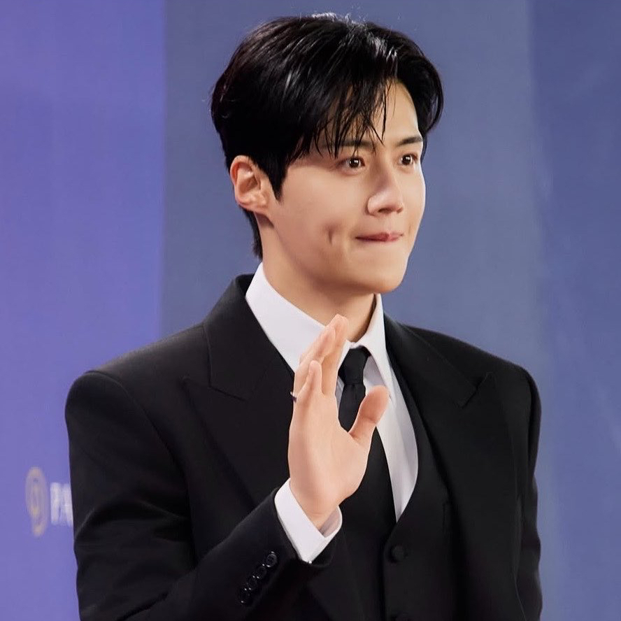 김선호의 최신 사진